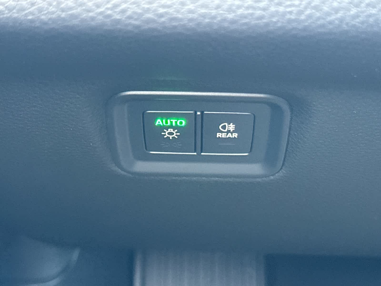 Thumbnail: 2026 Porsche Cayenne - 31