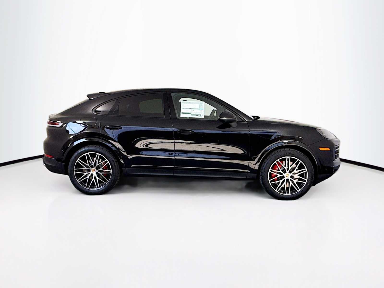 Thumbnail: 2026 Porsche Cayenne - 8