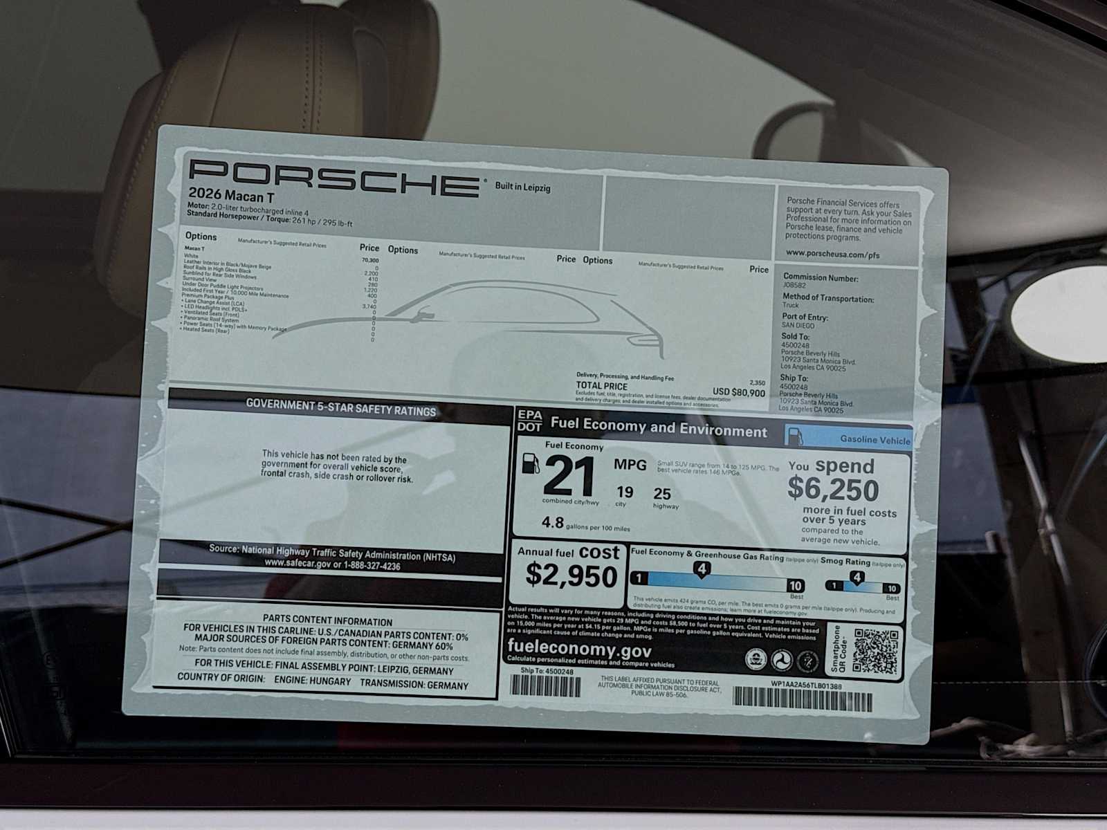 Thumbnail: 2026 Porsche Macan - 26