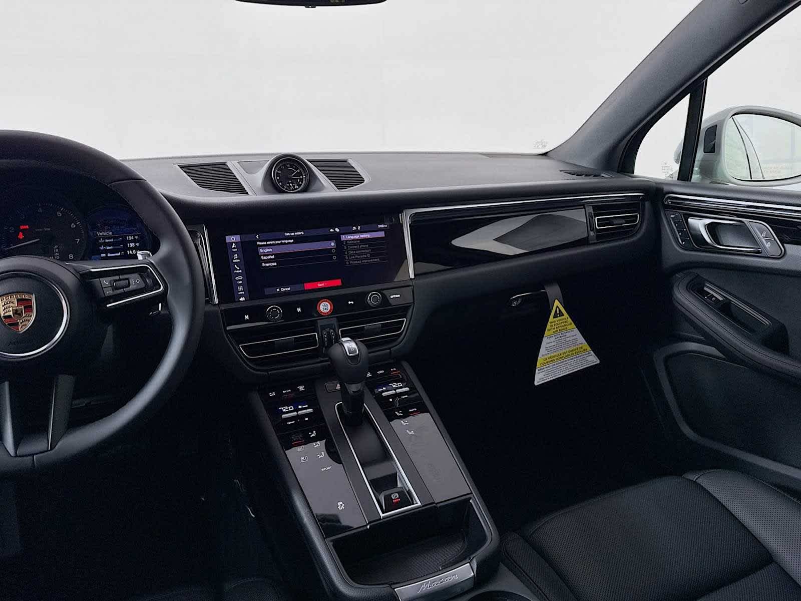 Thumbnail: 2026 Porsche Macan - 19