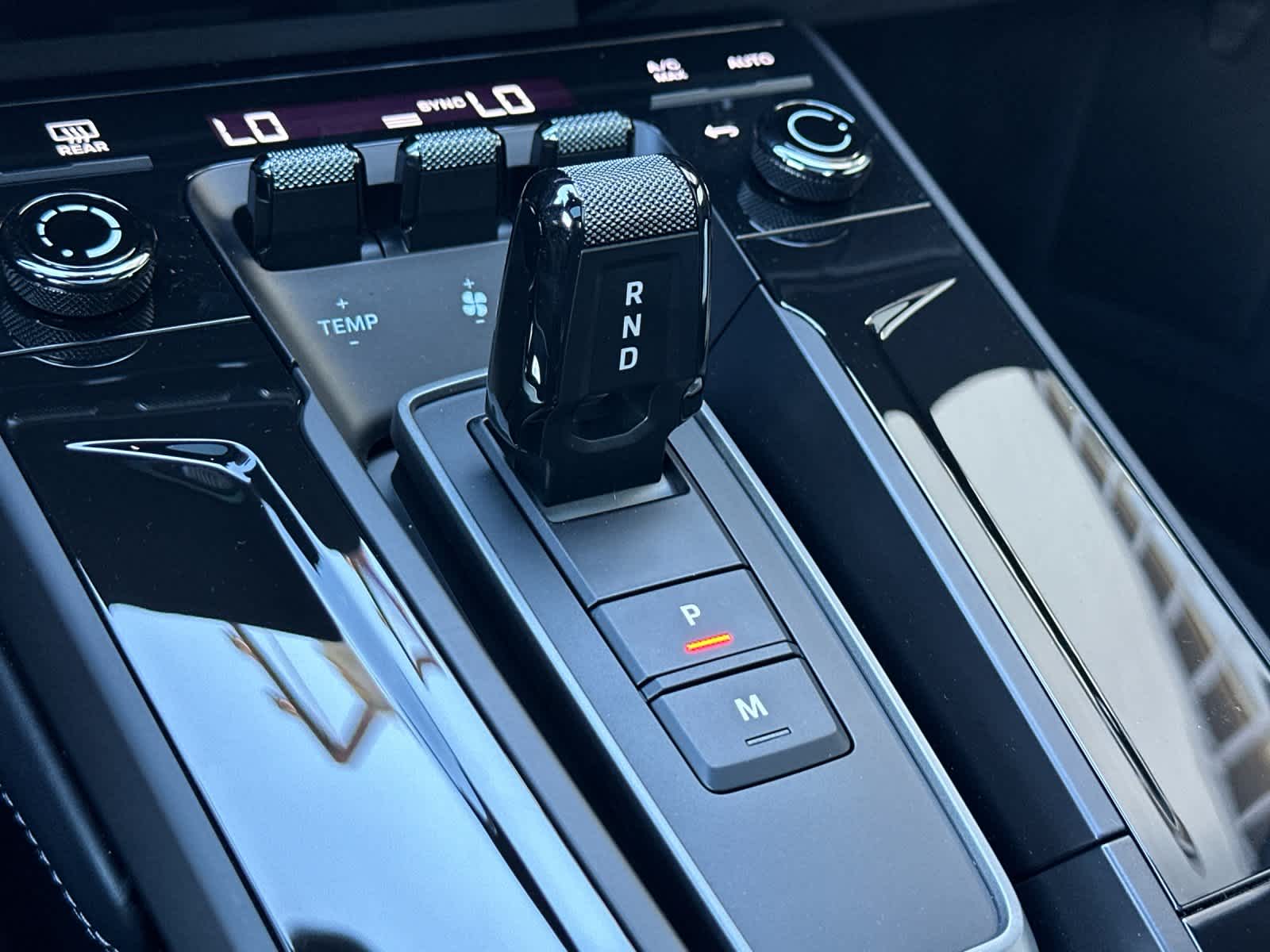 Thumbnail: 2026 Porsche 911 - 21