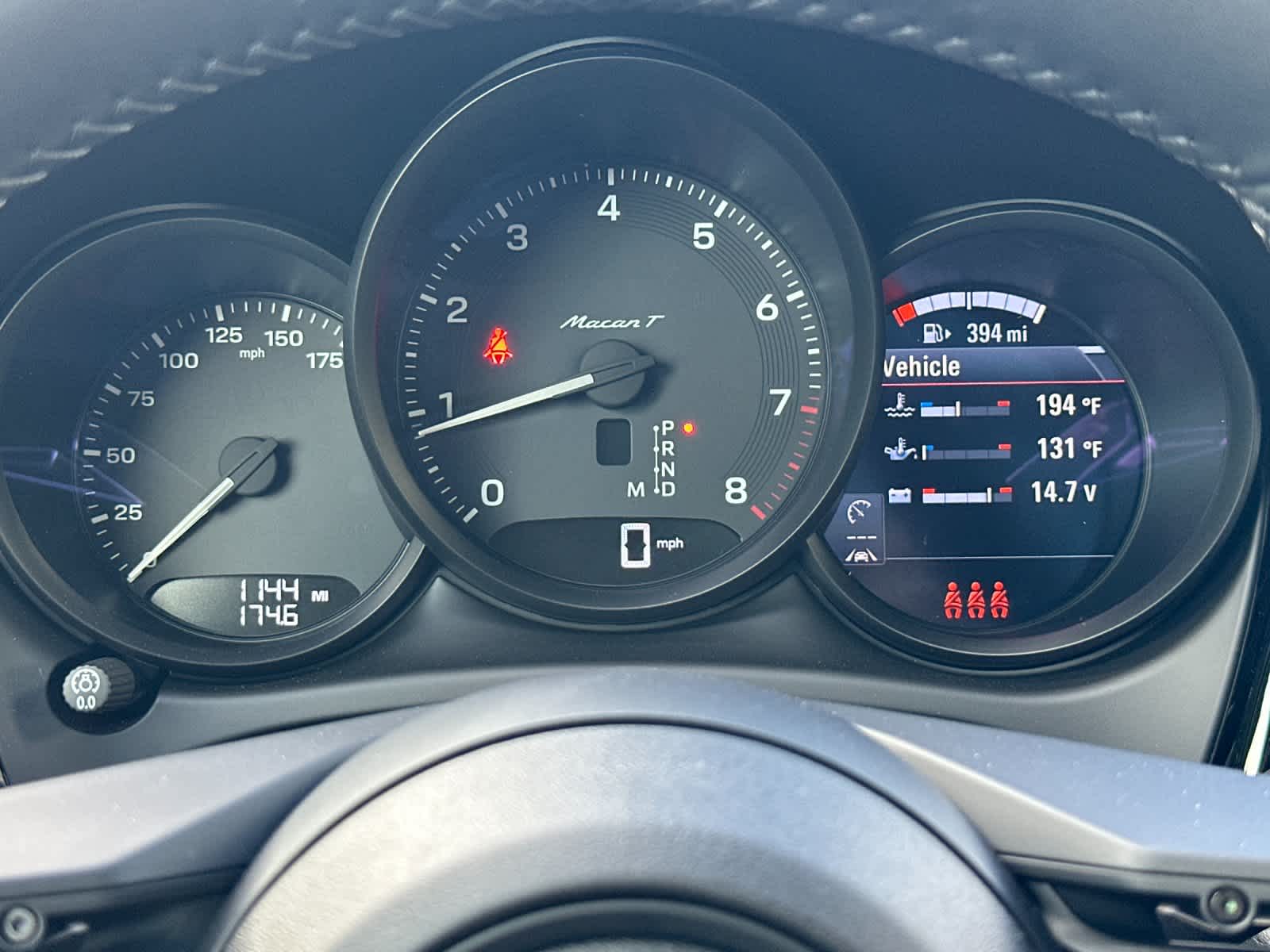 Thumbnail: 2025 Porsche Macan - 28