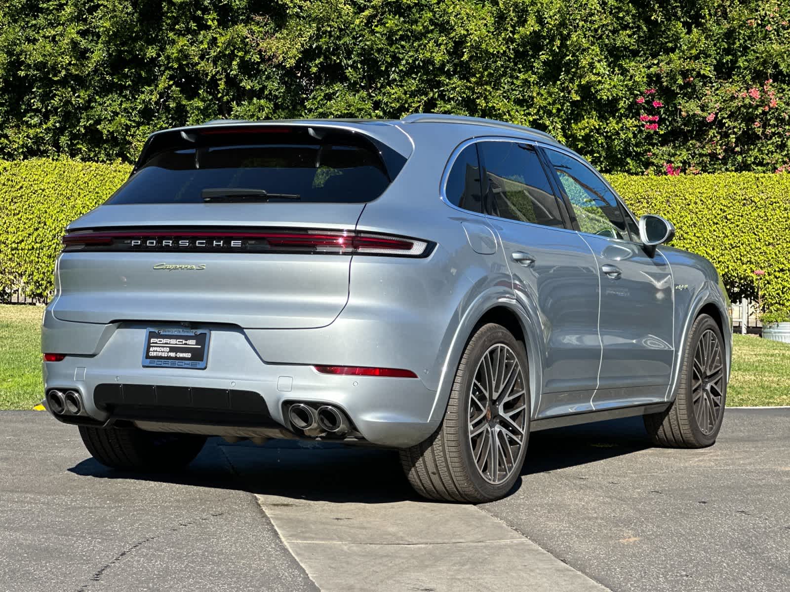 Thumbnail: 2025 Porsche Cayenne - 8