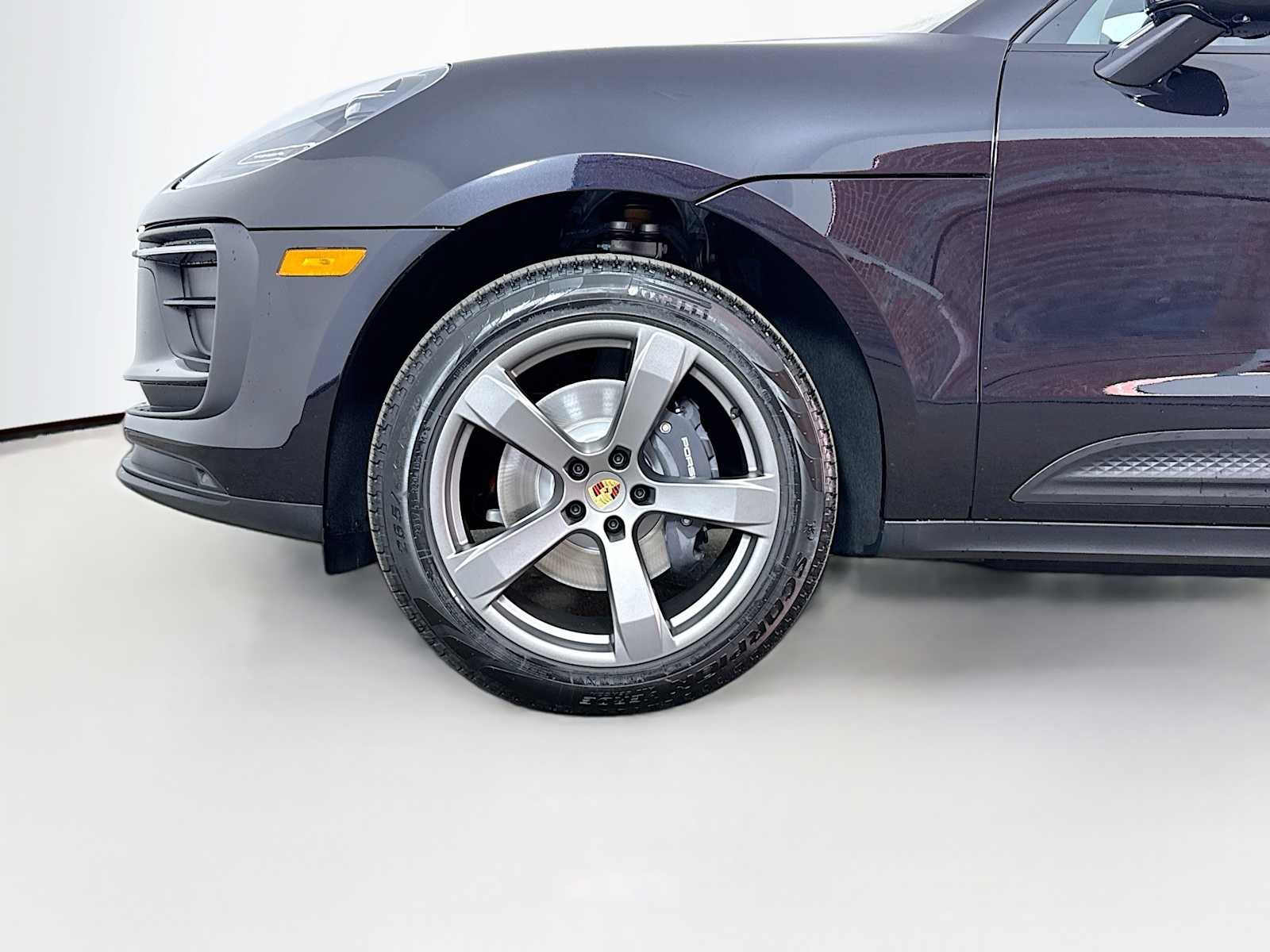 Thumbnail: 2026 Porsche Macan - 24