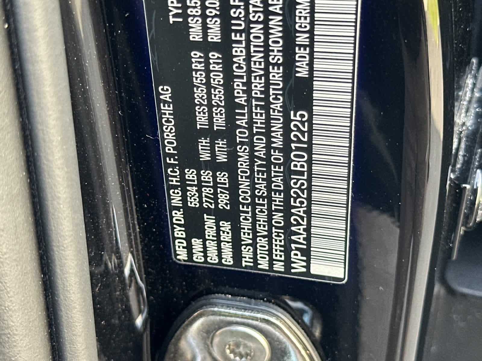 Thumbnail: 2025 Porsche Macan - 34