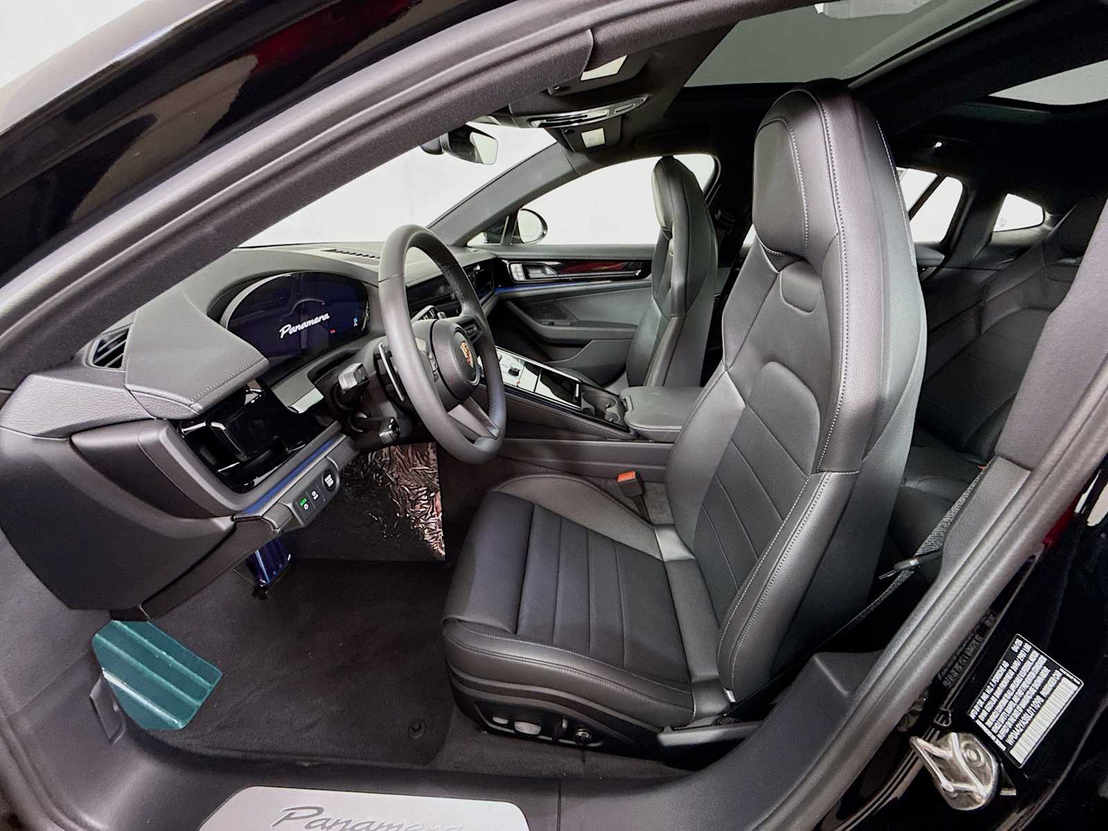 Thumbnail: 2025 Porsche Panamera - 5