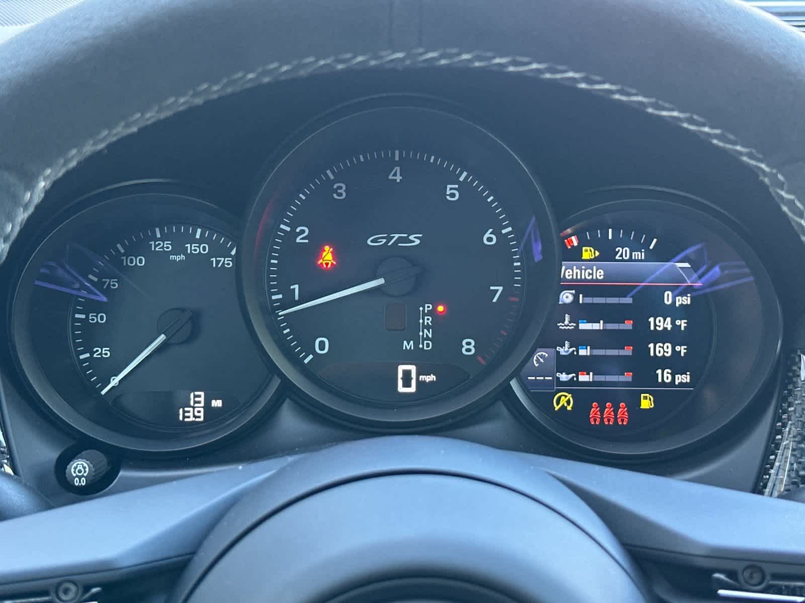 Thumbnail: 2026 Porsche Macan - 29