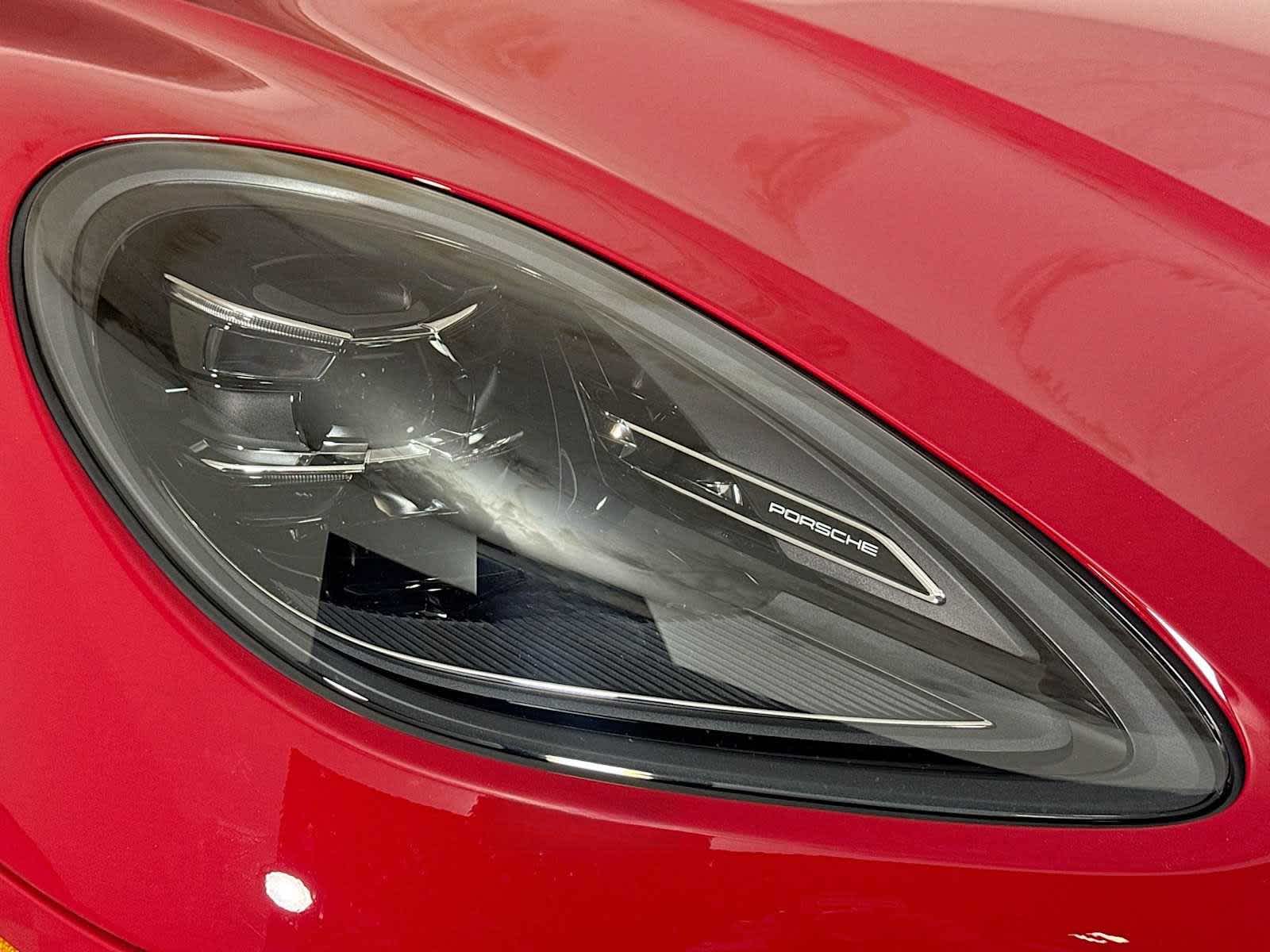 Thumbnail: 2025 Porsche Macan - 28