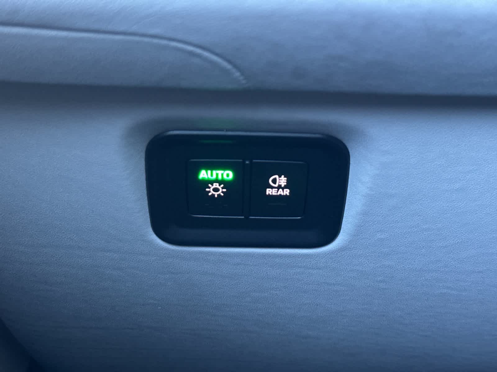 Thumbnail: 2025 Porsche Cayenne - 31