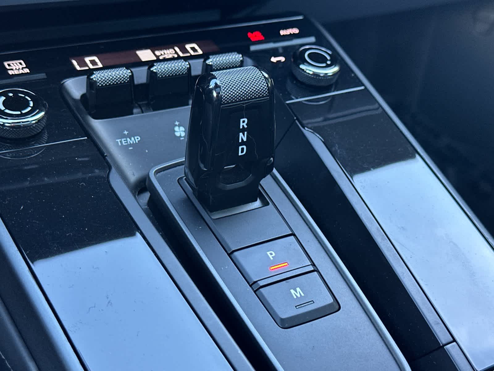 Thumbnail: 2020 Porsche 911 - 21