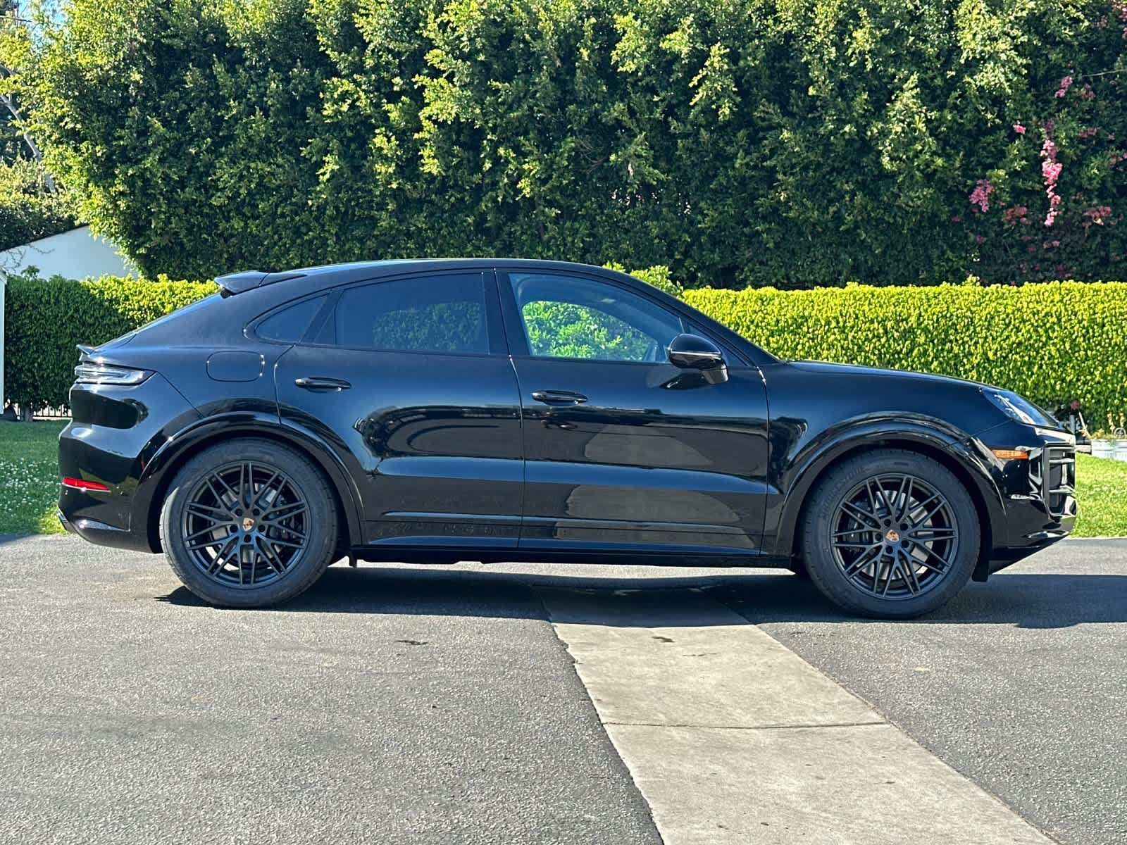 Thumbnail: 2026 Porsche Cayenne - 9