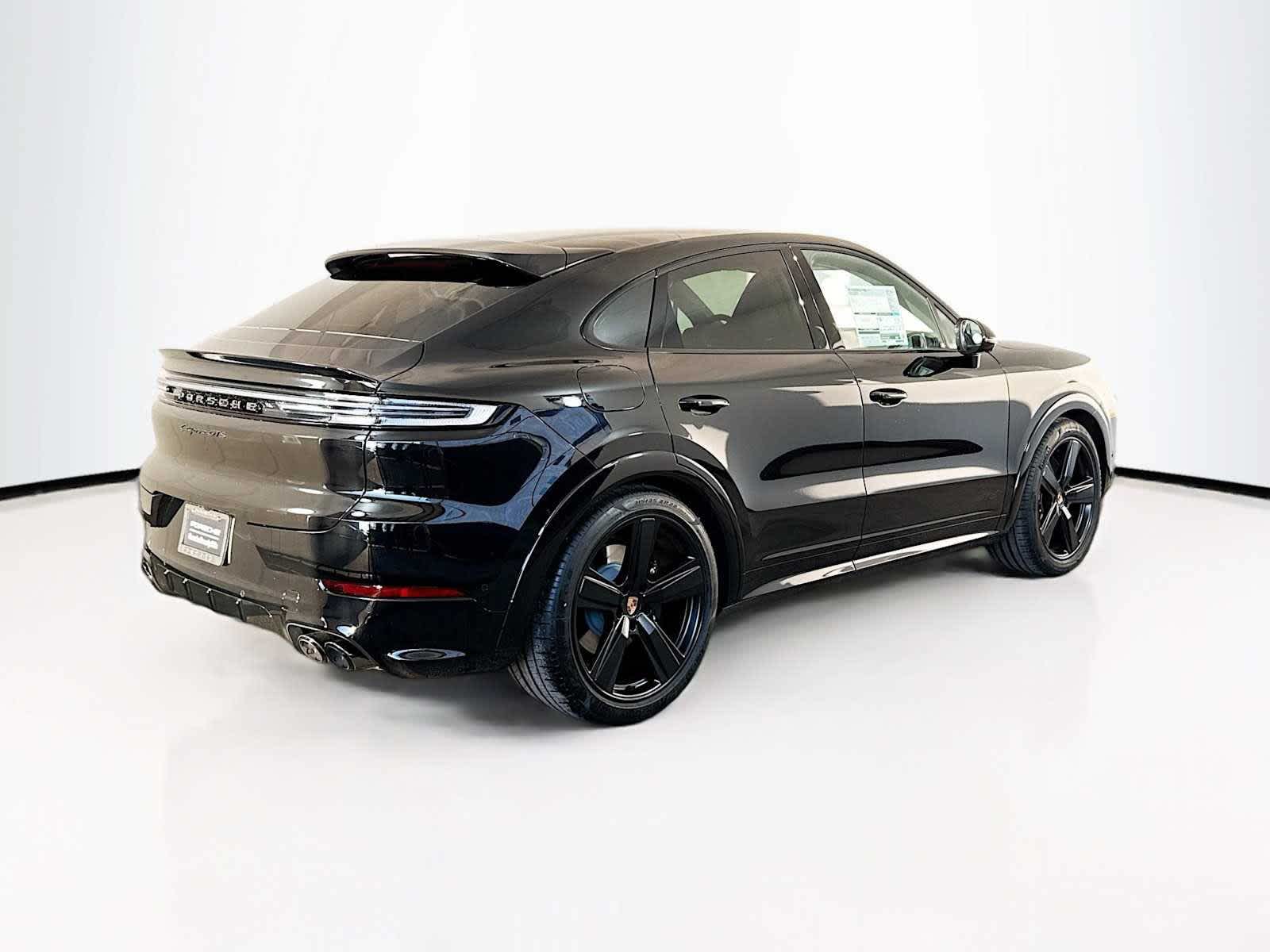 Thumbnail: 2026 Porsche Cayenne - 9