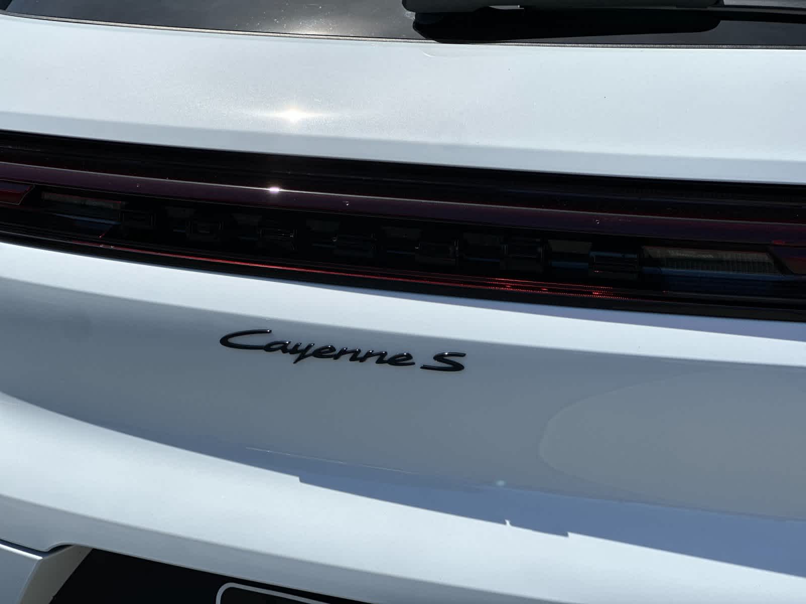 Thumbnail: 2026 Porsche Cayenne - 33