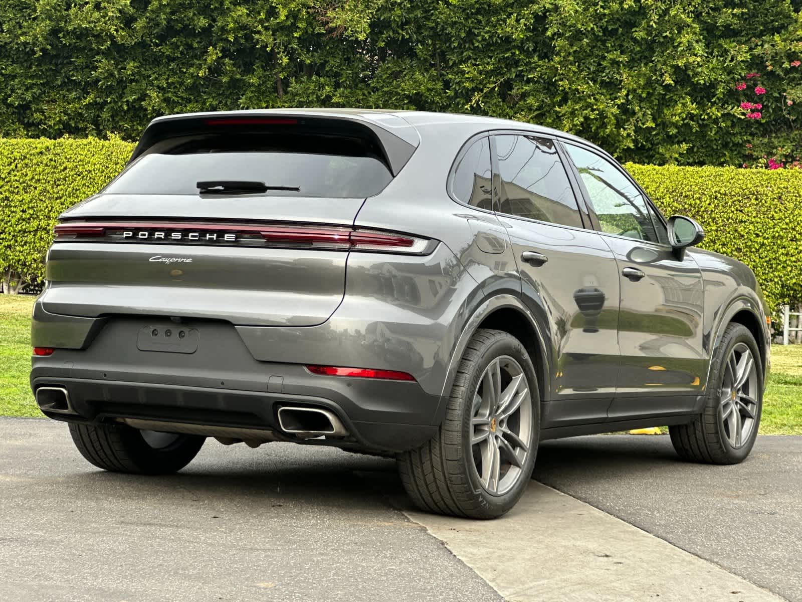 Thumbnail: 2024 Porsche Cayenne - 8