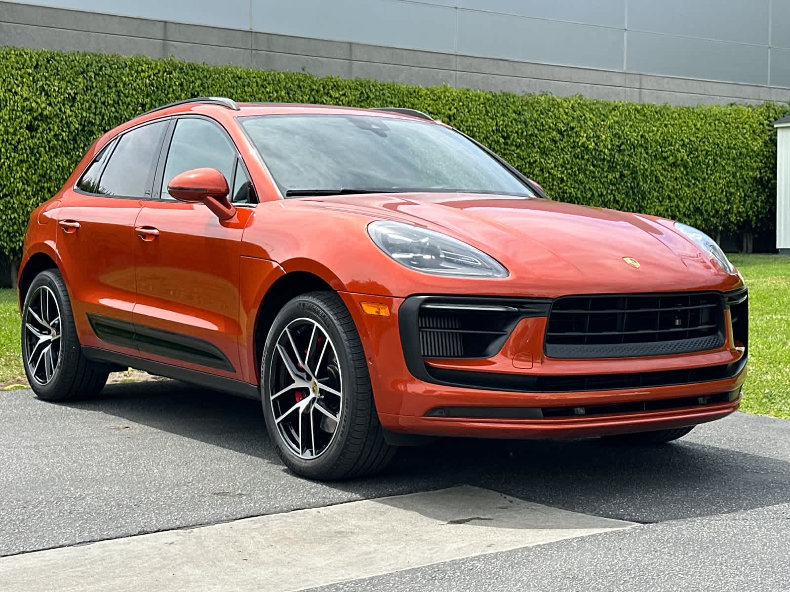 Thumbnail: 2022 Porsche Macan - 10