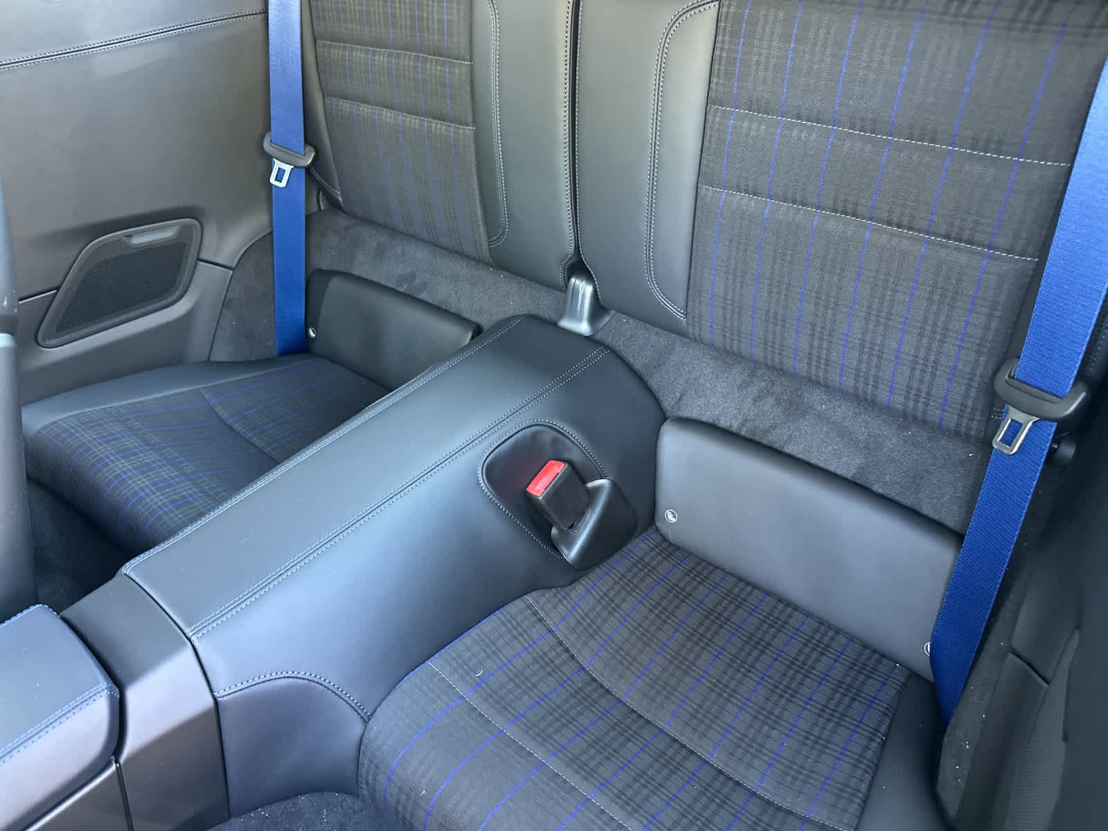 Thumbnail: 2026 Porsche 911 - 13