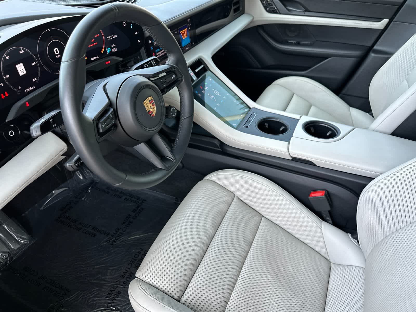 Thumbnail: 2020 Porsche Taycan - 4