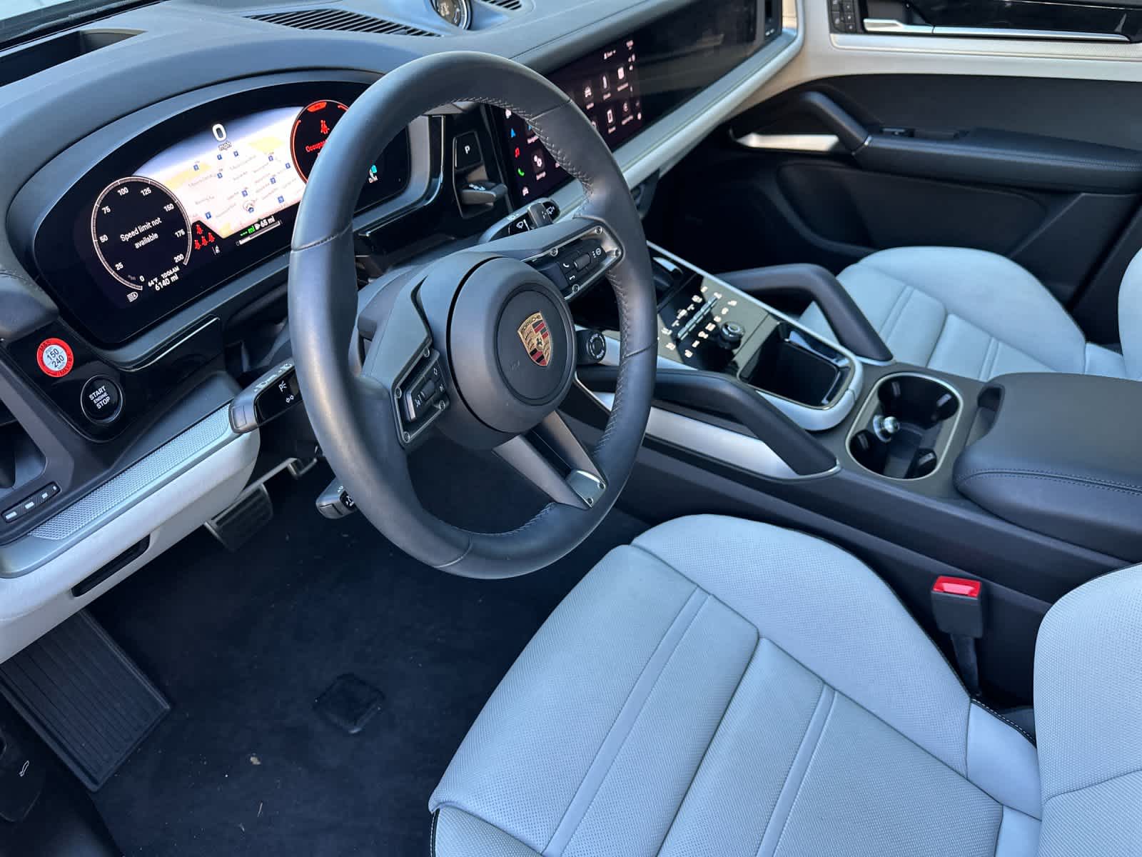 Thumbnail: 2025 Porsche Cayenne - 4