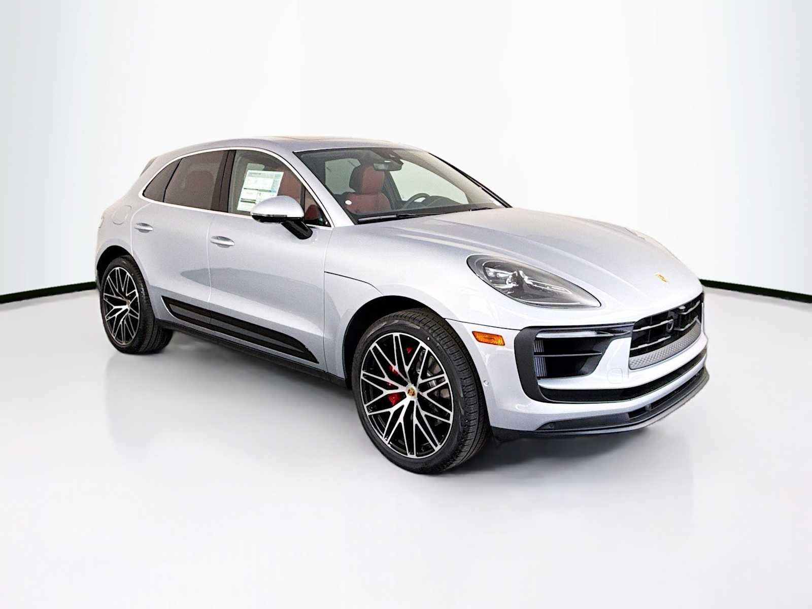 Thumbnail: 2025 Porsche Macan - 7