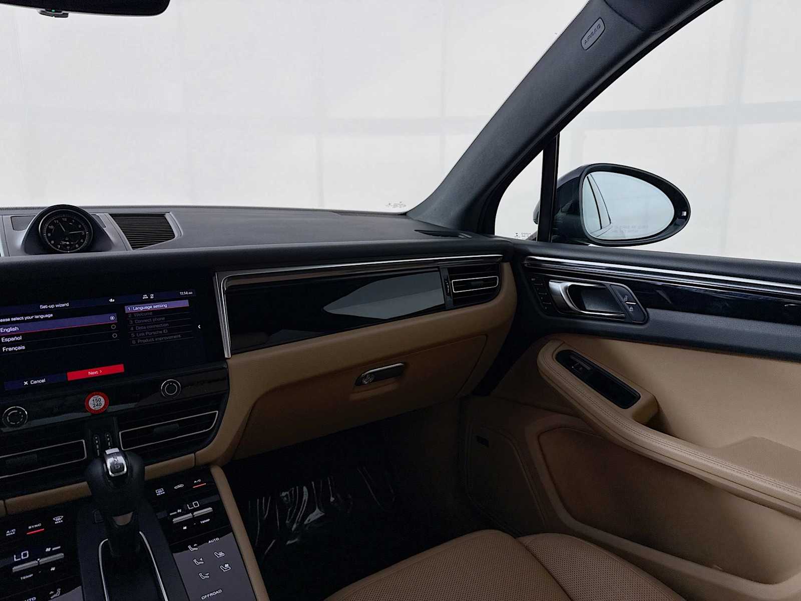 Thumbnail: 2022 Porsche Macan - 20