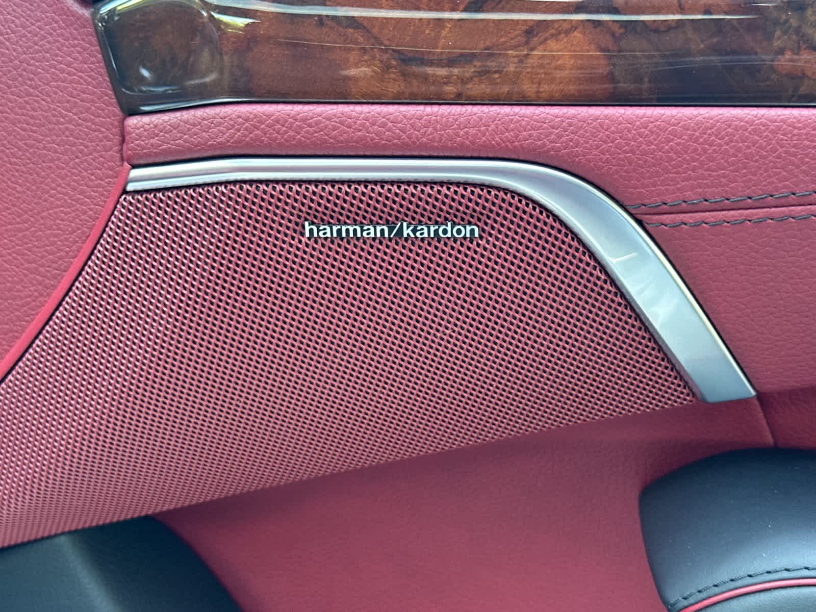 Thumbnail: 2017 Mercedes-Benz SL-Class - 16