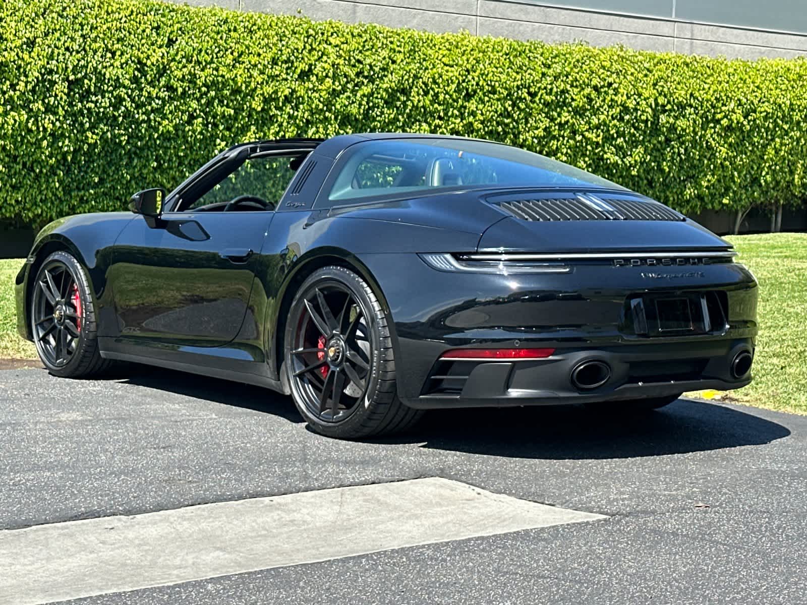 Thumbnail: 2023 Porsche 911 - 3