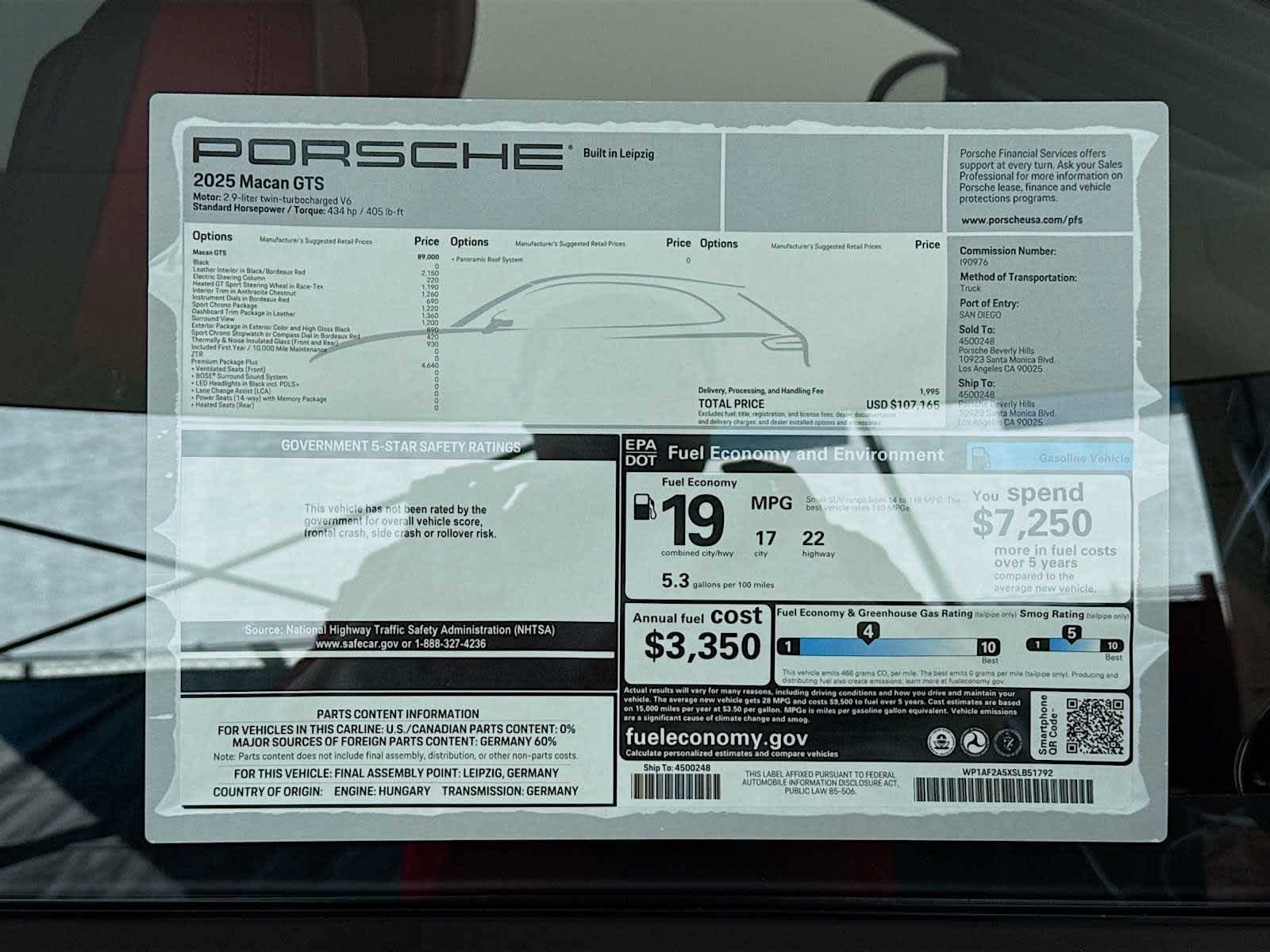 Thumbnail: 2025 Porsche Macan - 26