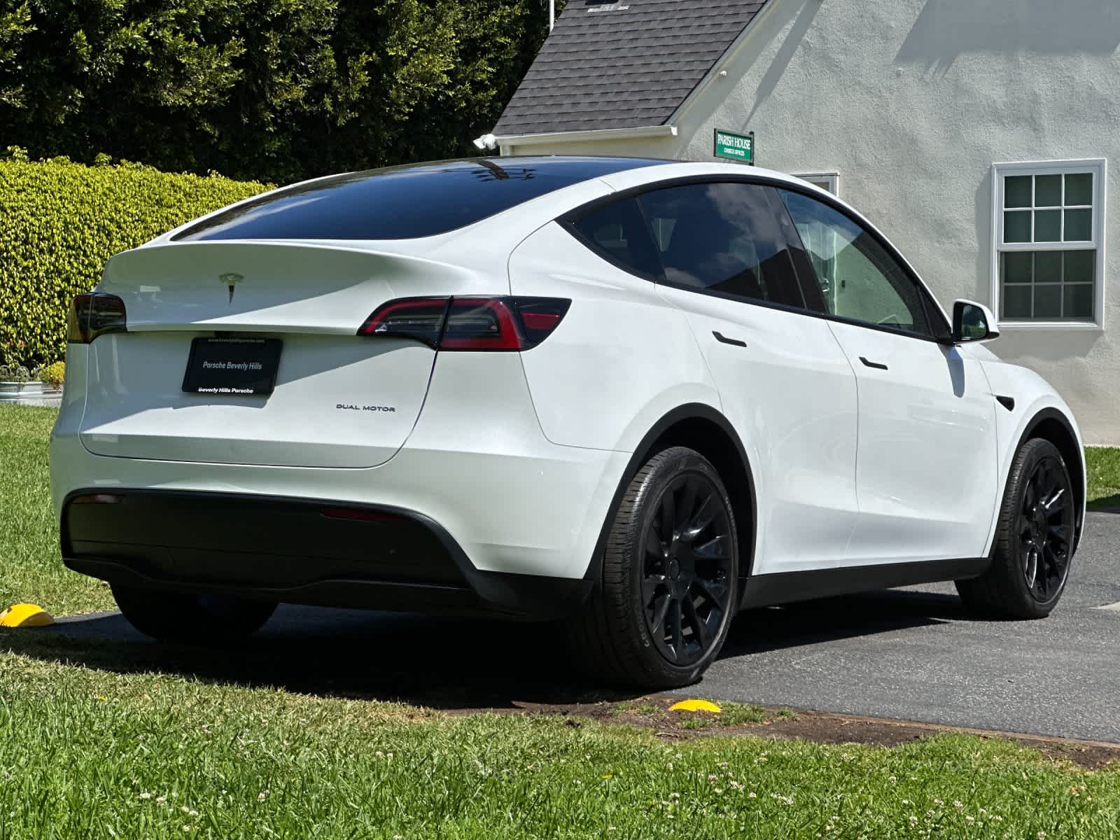 Thumbnail: 2024 Tesla Model Y - 8
