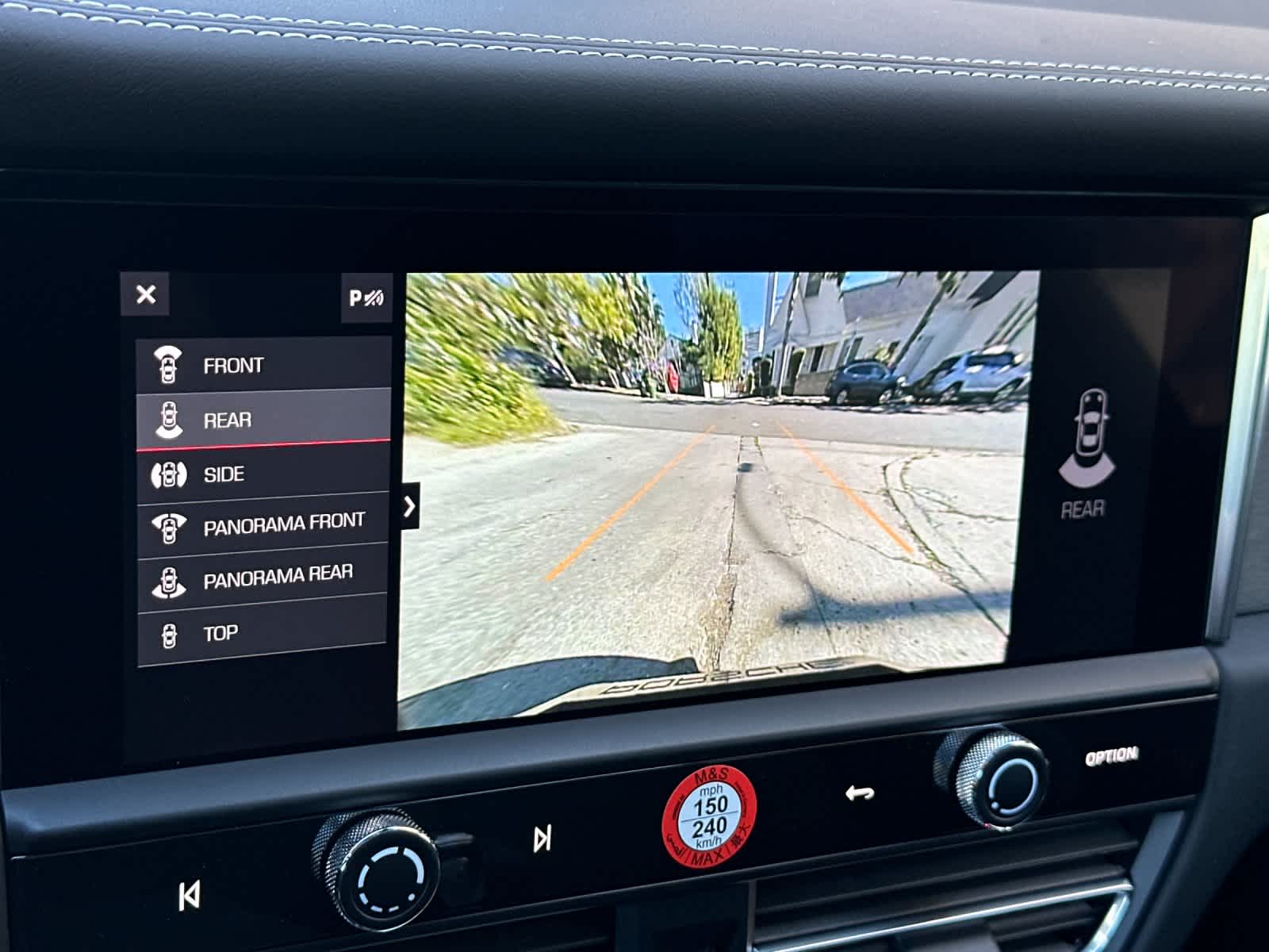 Thumbnail: 2026 Porsche Macan - 23