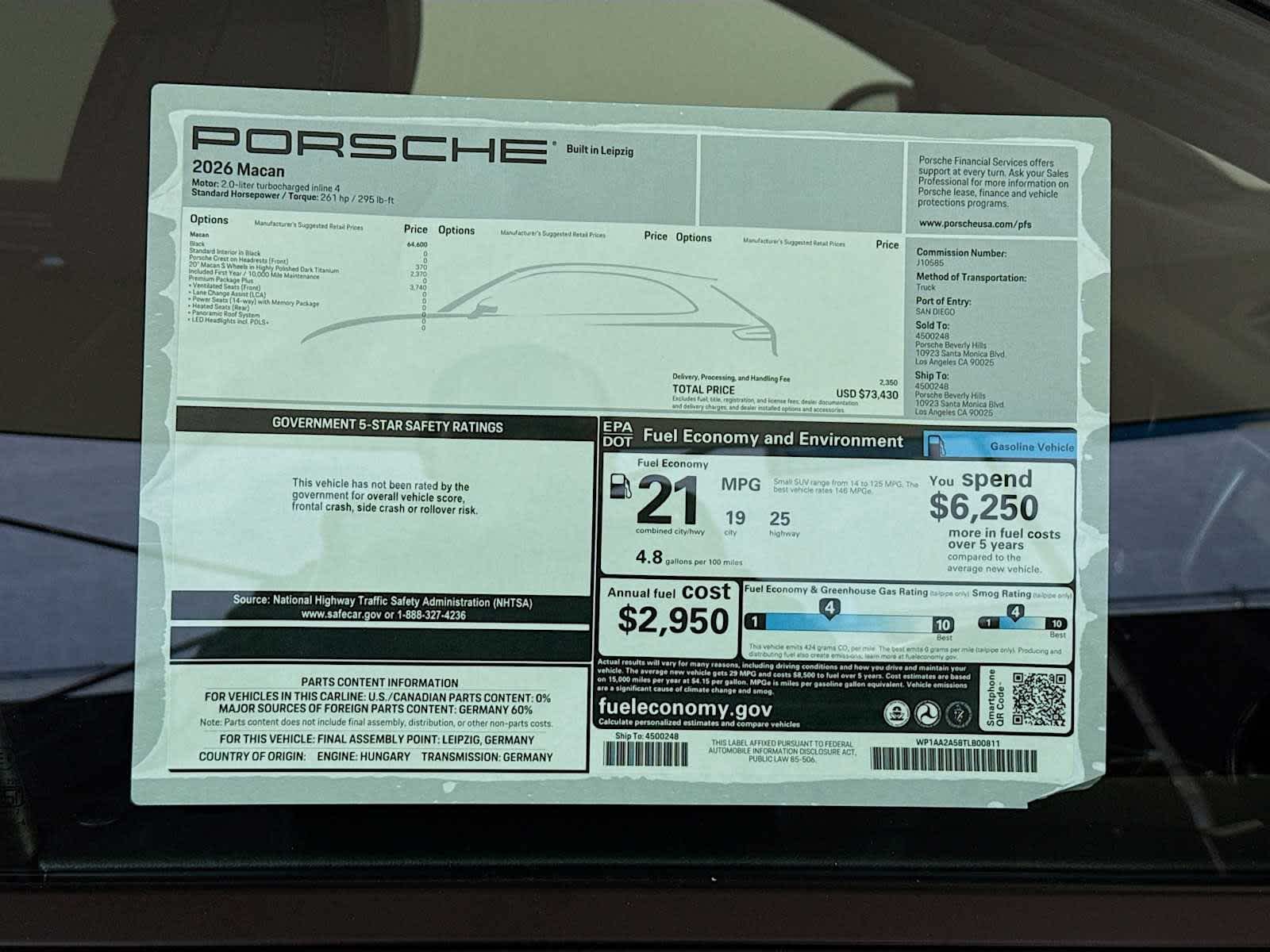 Thumbnail: 2026 Porsche Macan - 26