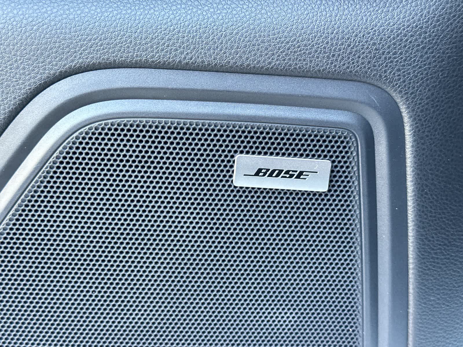 Thumbnail: 2025 Porsche Macan - 20