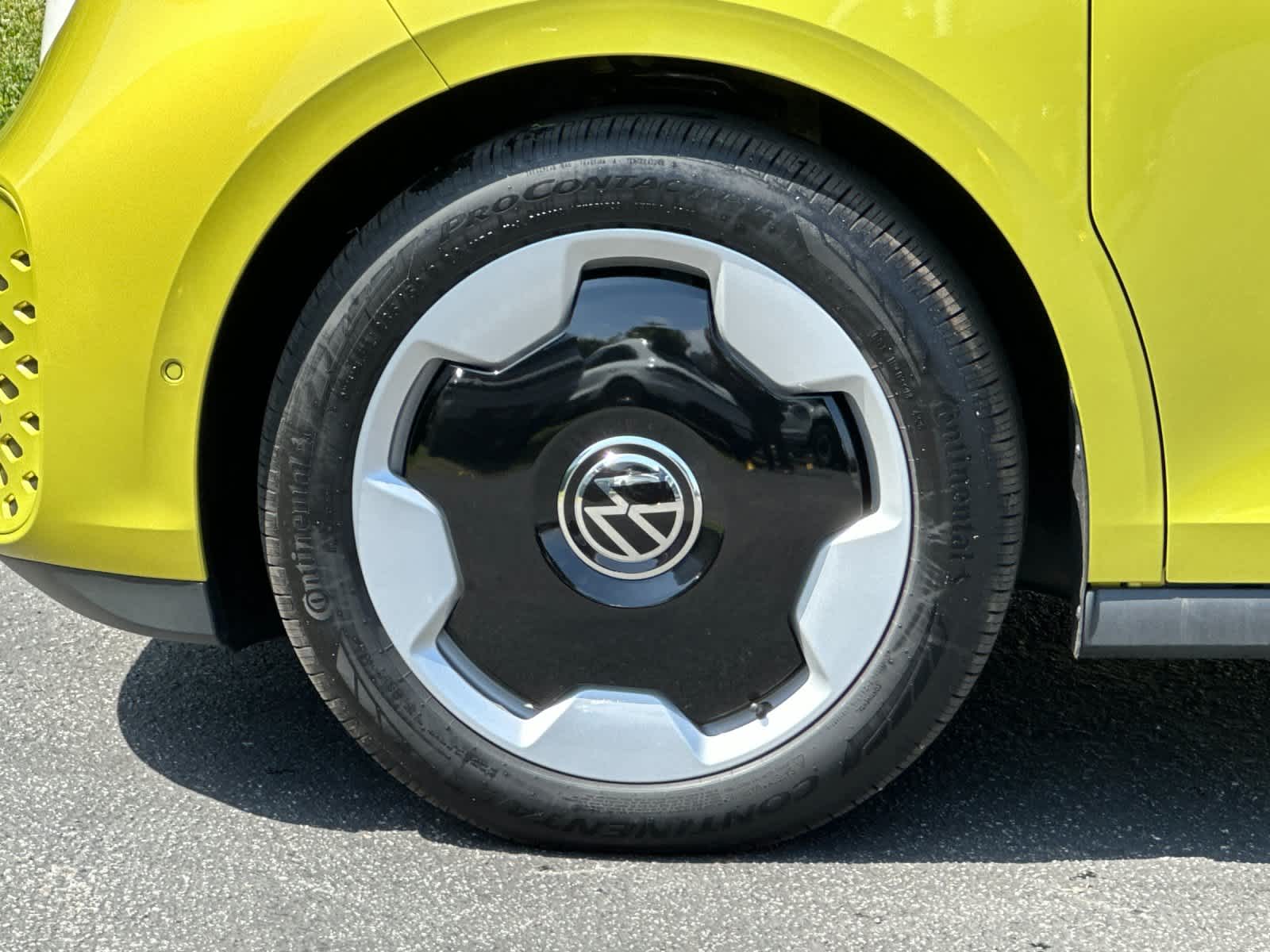 Thumbnail: 2025 Volkswagen ID.Buzz - 30