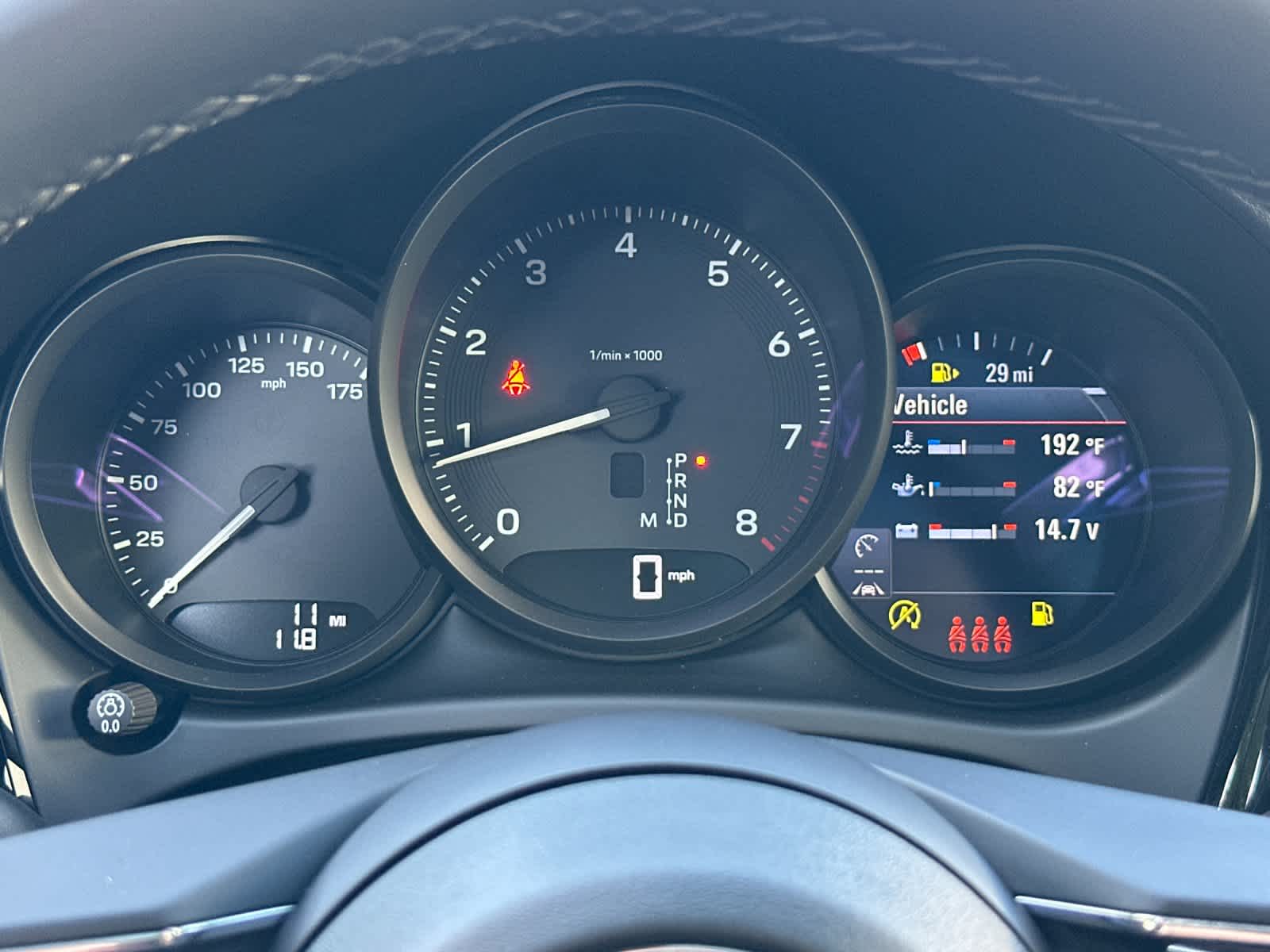 Thumbnail: 2026 Porsche Macan - 28