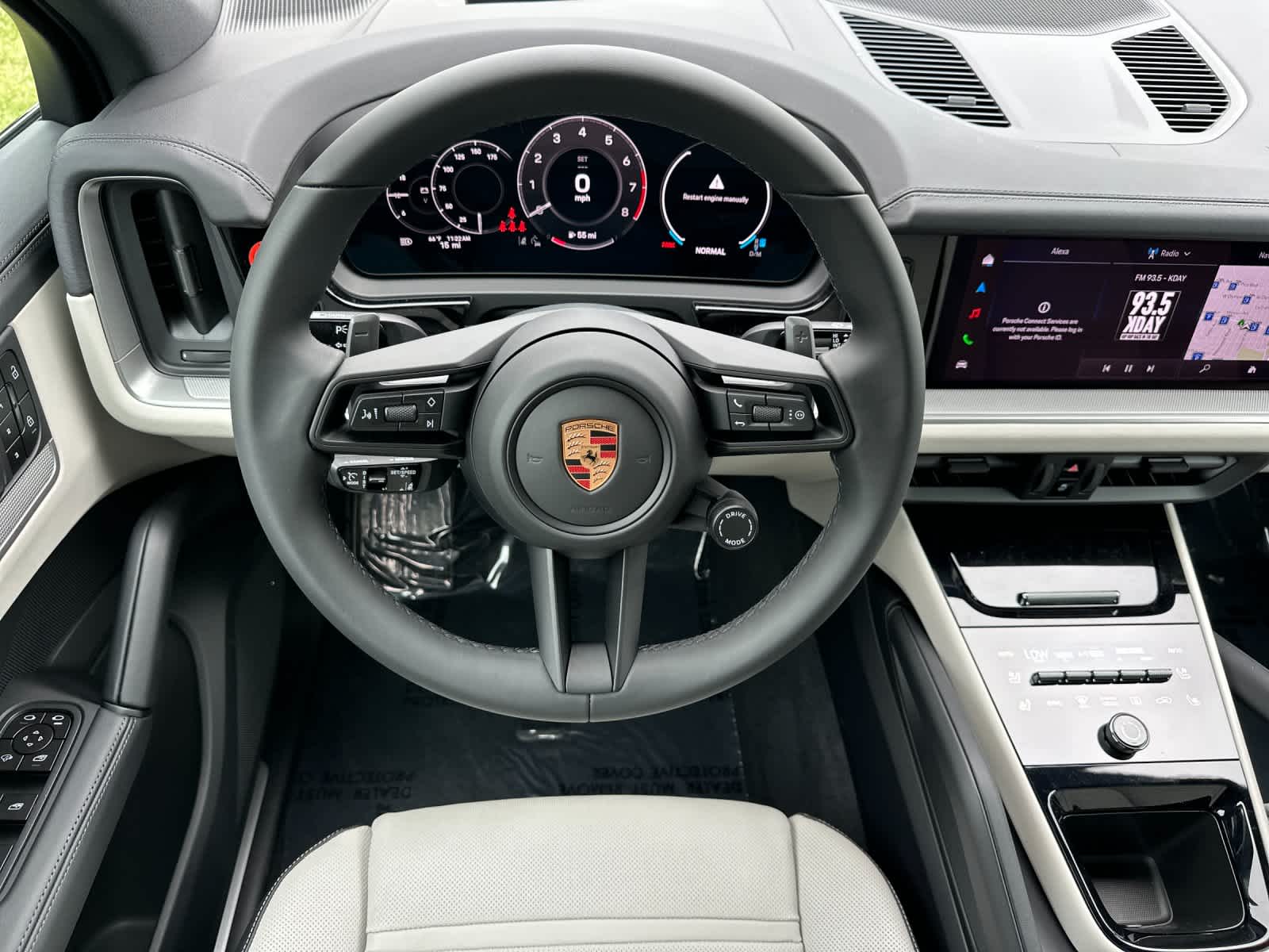 Thumbnail: 2026 Porsche Cayenne - 15