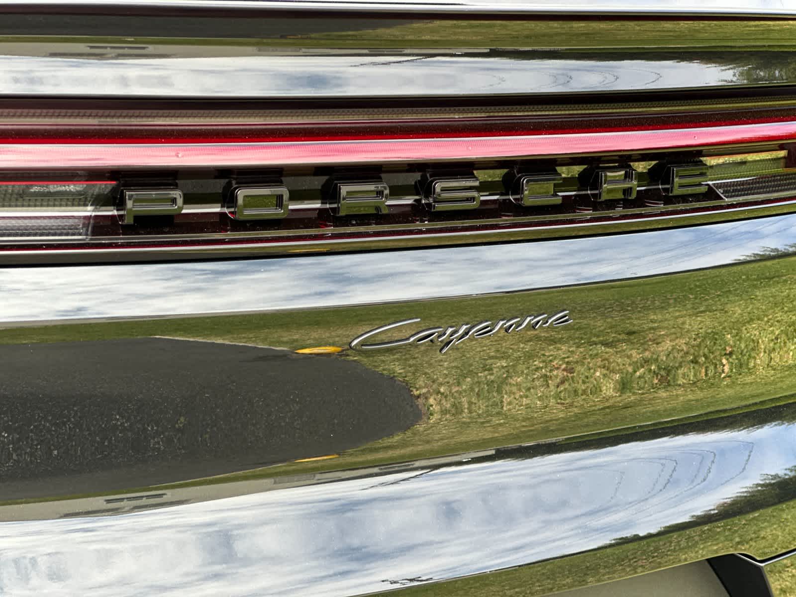 Thumbnail: 2026 Porsche Cayenne - 33
