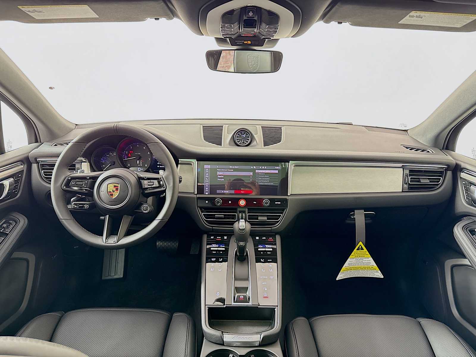 Thumbnail: 2026 Porsche Macan - 27