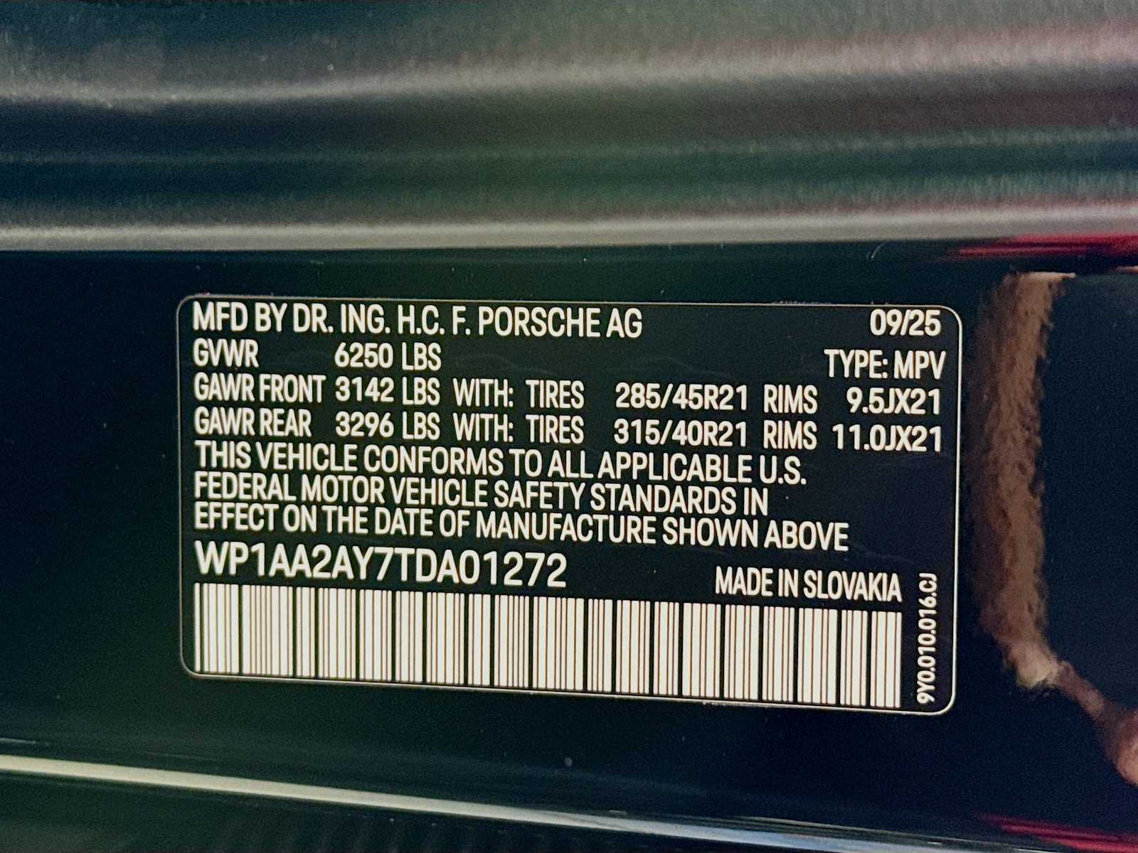 Thumbnail: 2026 Porsche Cayenne - 25