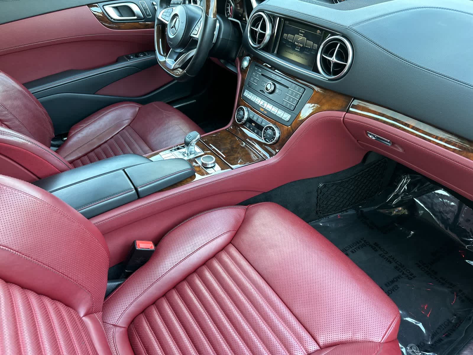 Thumbnail: 2017 Mercedes-Benz SL-Class - 14