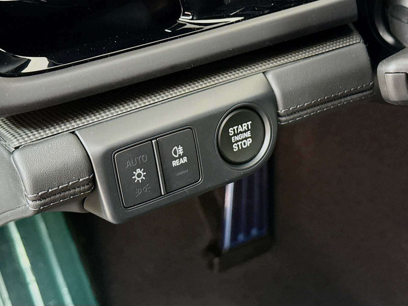 Thumbnail: 2026 Porsche Panamera - 11