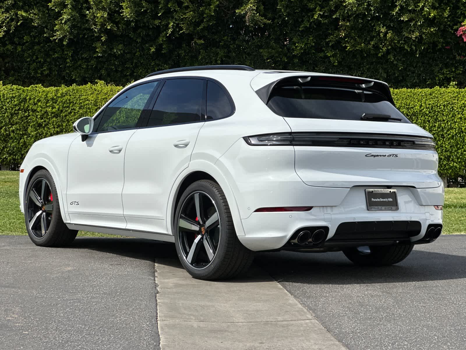 Thumbnail: 2026 Porsche Cayenne - 3