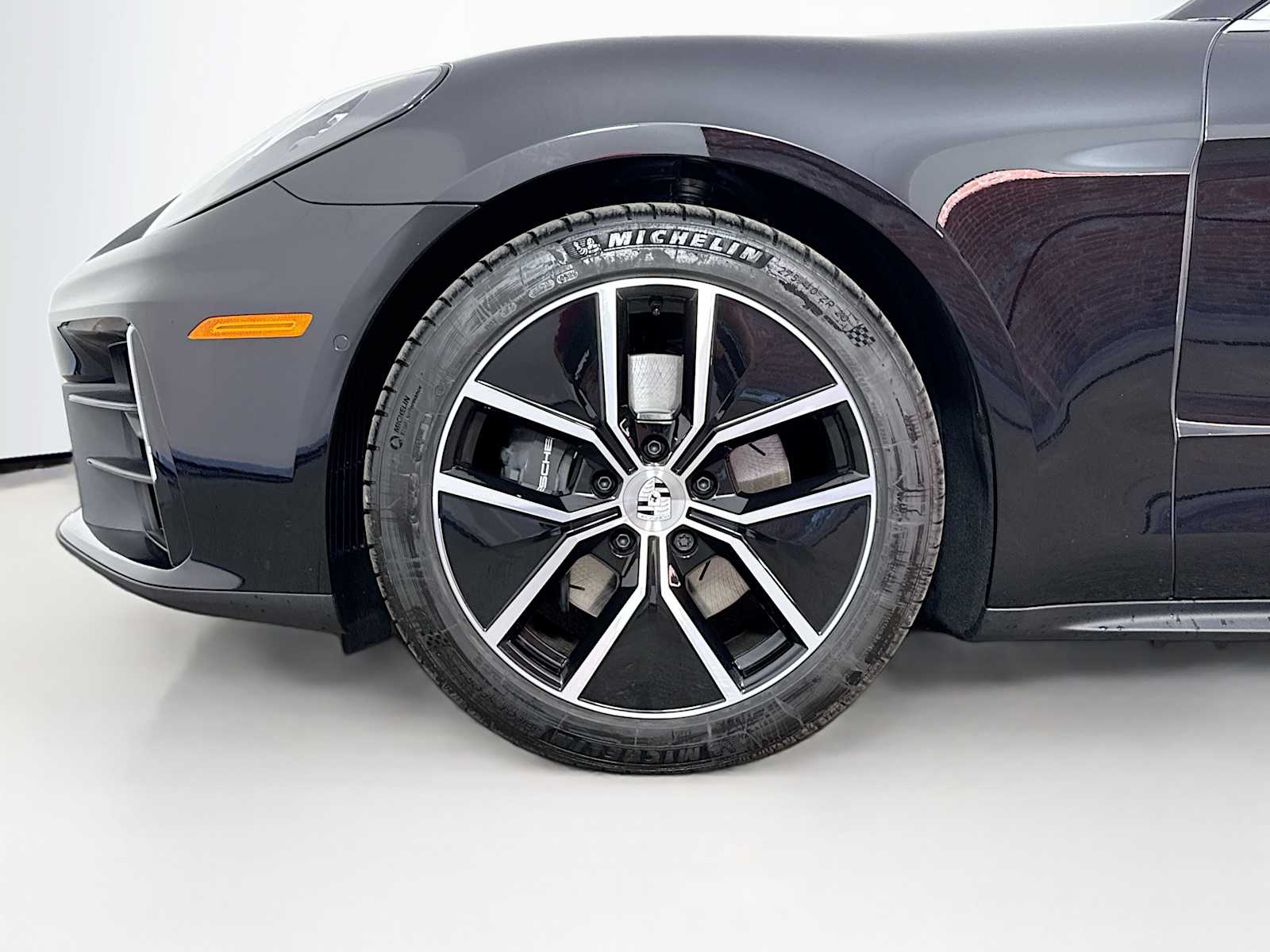 Thumbnail: 2025 Porsche Panamera - 24