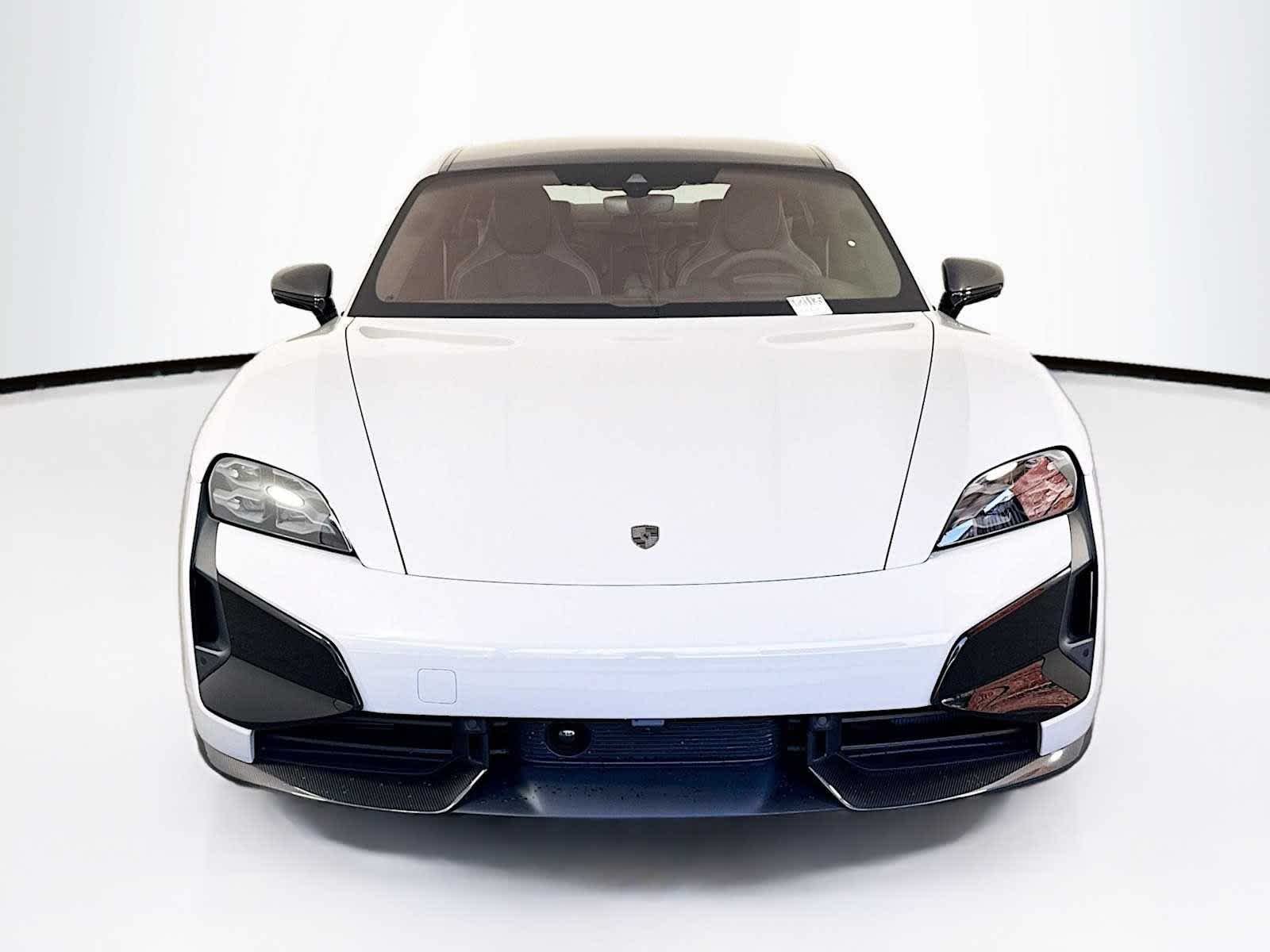 Thumbnail: 2025 Porsche Taycan - 6