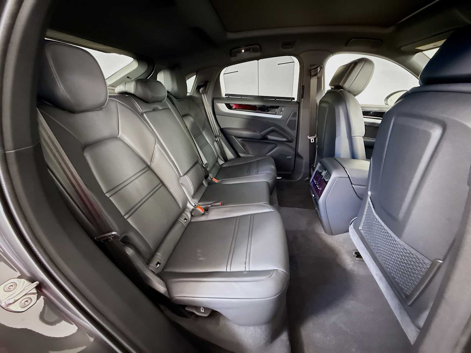 Thumbnail: 2025 Porsche Cayenne - 20