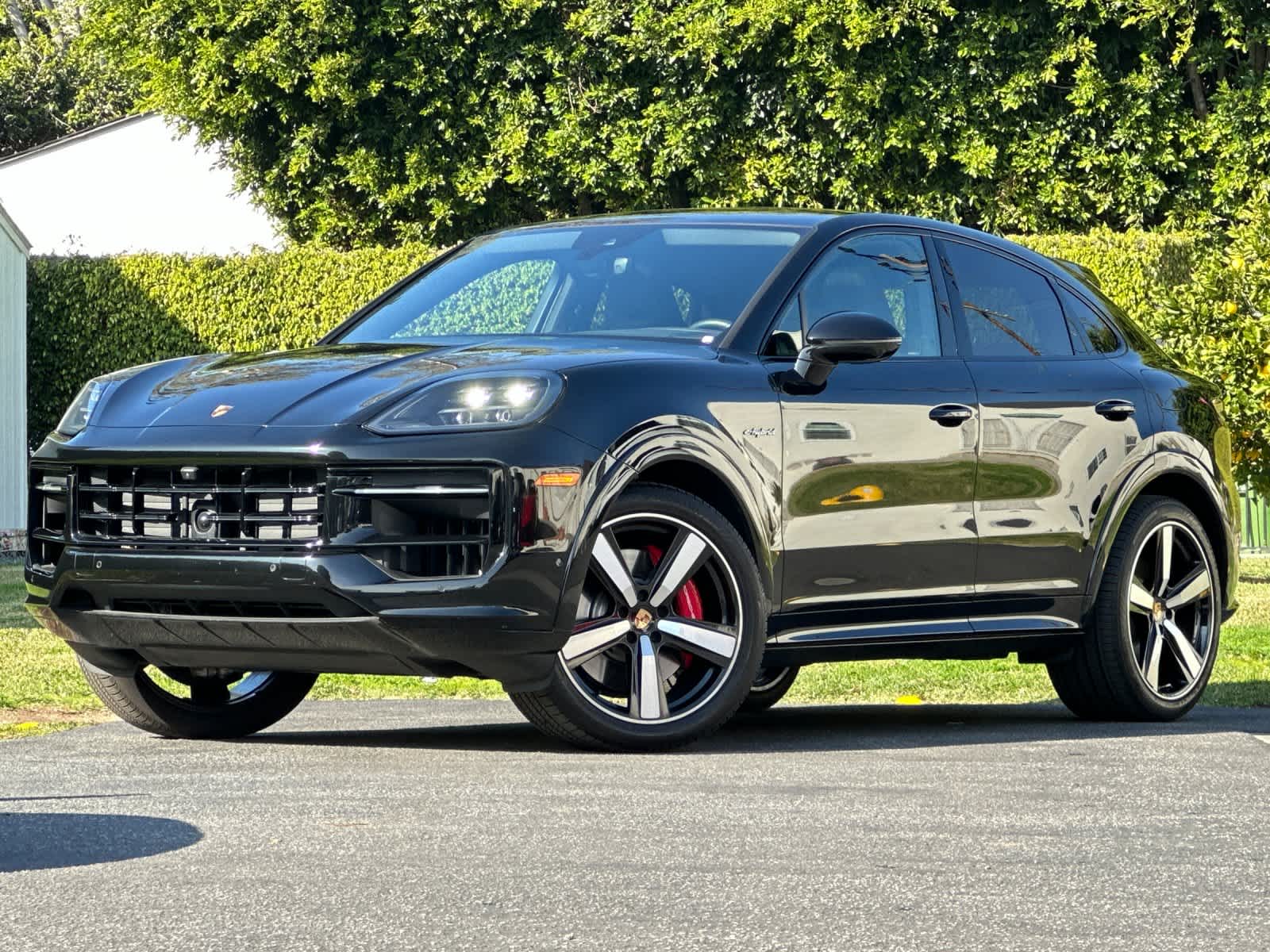 Thumbnail: 2025 Porsche Cayenne - 1