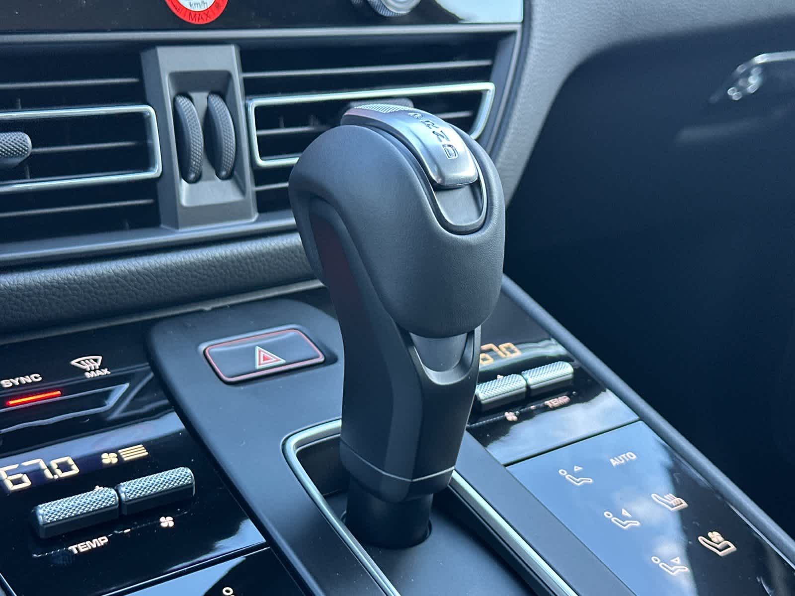 Thumbnail: 2026 Porsche Macan - 24