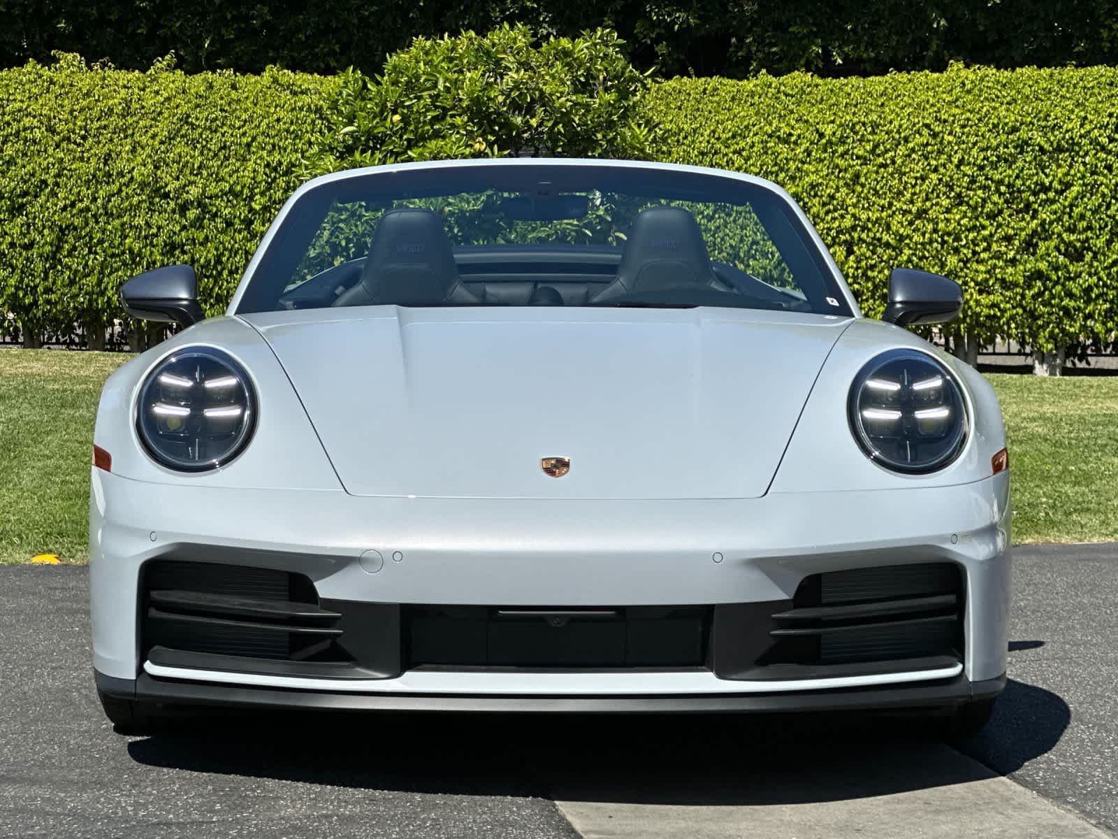 Thumbnail: 2026 Porsche 911 - 10