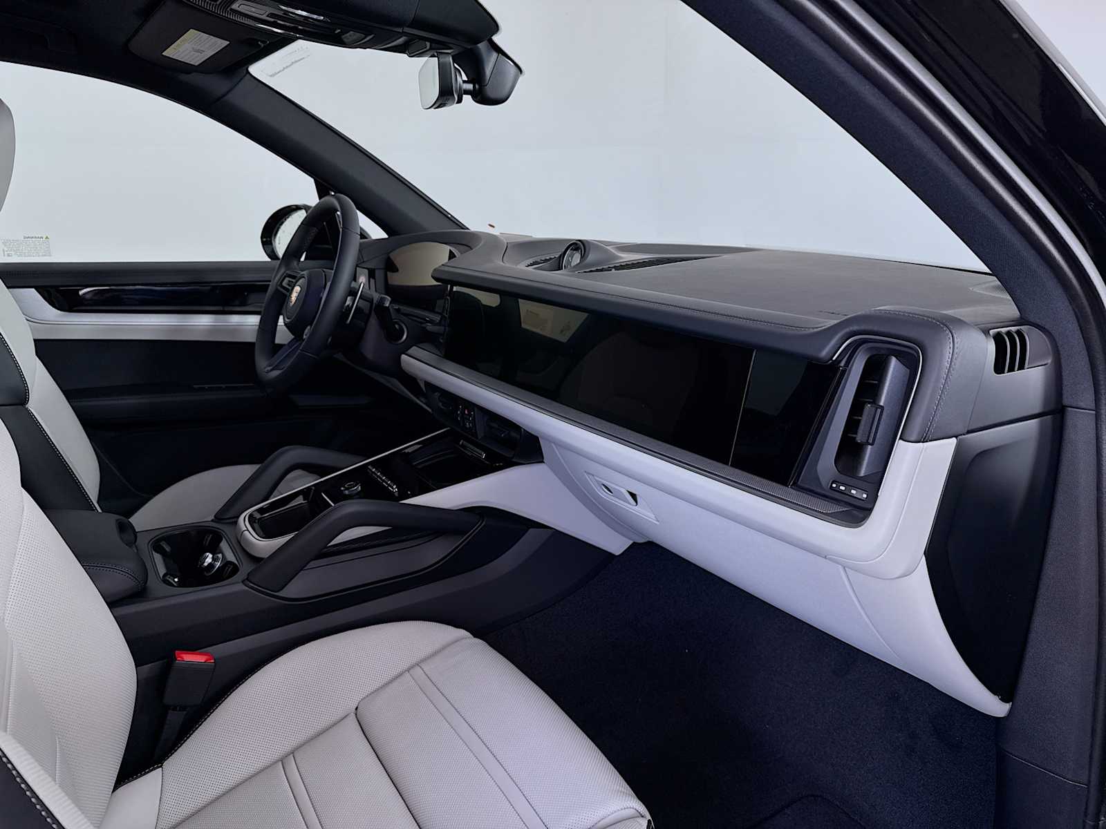 Thumbnail: 2026 Porsche Cayenne - 22