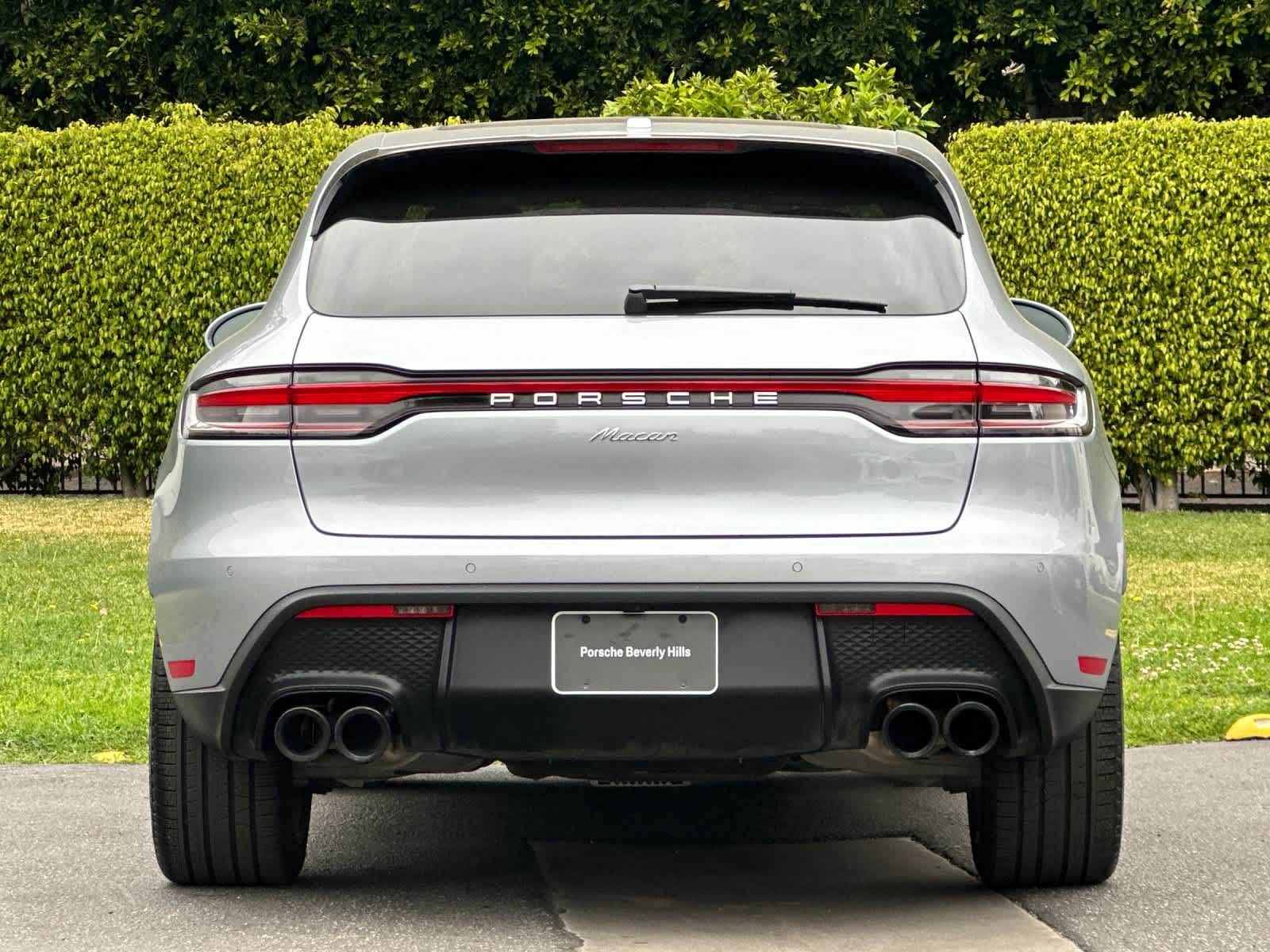Thumbnail: 2025 Porsche Macan - 7