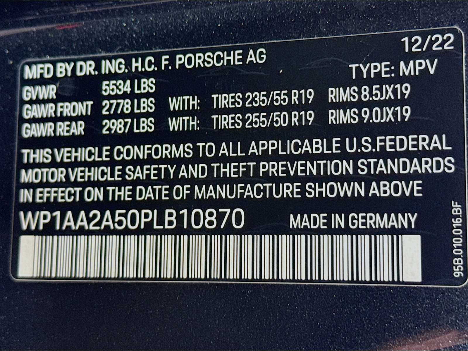 Thumbnail: 2023 Porsche Macan - 27