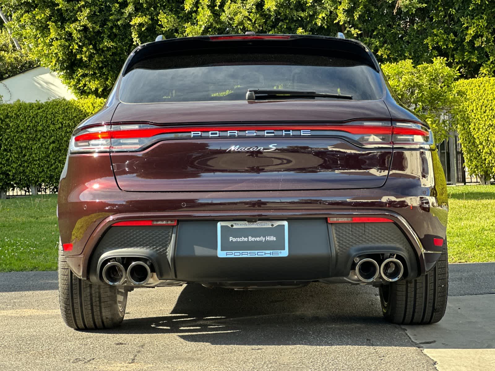 Thumbnail: 2026 Porsche Macan - 7